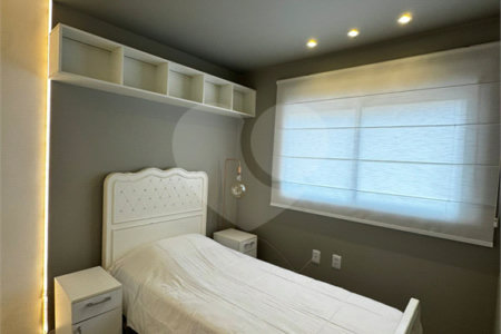 Apartamento à venda com 2 quartos, sendo 1 suíte, em Água Branca, São Paulo, SP