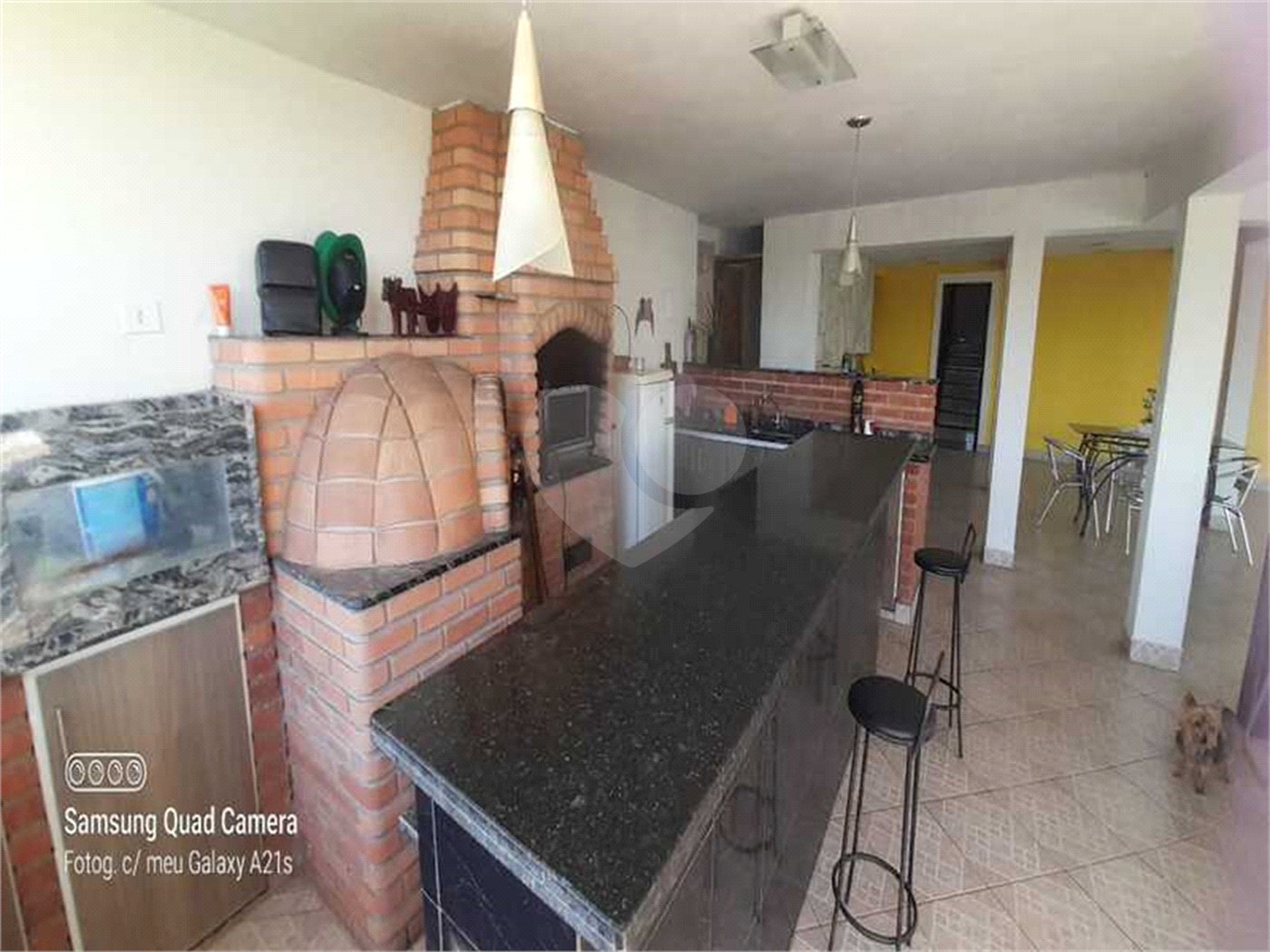 Casa à venda com 4 suítes no condomínio Residencial Vale das Laranjeiras, Indaiatuba - SP