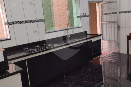 Sobrado à venda com 3 quartos, sendo 1 suíte, em Vila Medeiros, São Paulo, SP