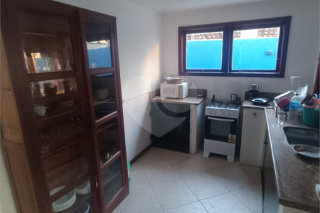 Casa à venda com 3 quartos, sendo 2 suítes,  em São José, Armação dos Búzios, RJ