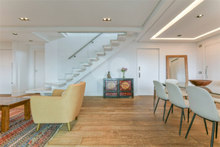 Apartamento à venda com 4 quartos, sendo 2 suítes, em Panamby, São Paulo, SP