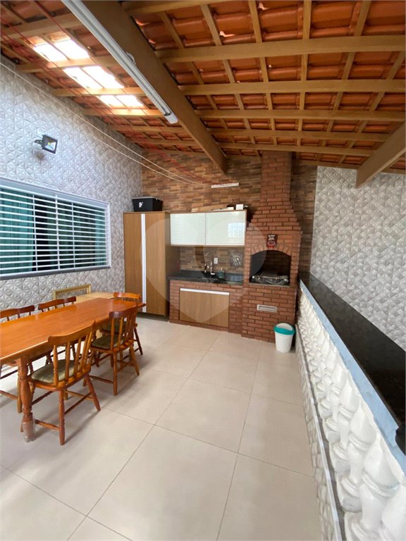 Sobrado à venda com 3 quartos em Vila Mendes, São Paulo, SP