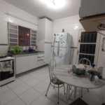 Casa à venda com 3 quartos, sendo 1 suíte, em Vila Capuava, Valinhos, SP