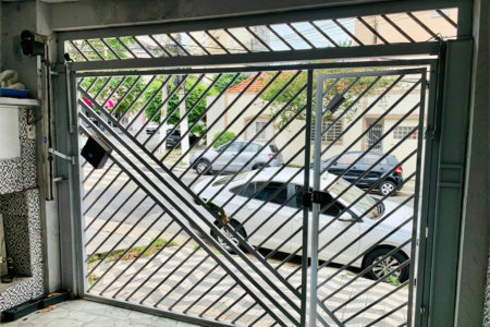 Casa à venda com 4 quartos em Chácara Inglesa, São Paulo, SP