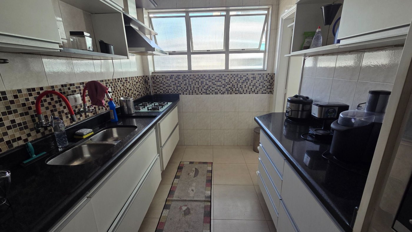 Cobertura com 3 dormitórios à venda, 262 m² por R$ 1.800.000,00 - Pompéia - Santos/SP