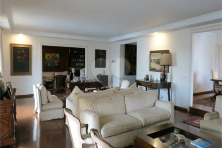 Apartamento à venda com 3 quartos, sendo 2 suítes, em Real Parque, São Paulo, SP