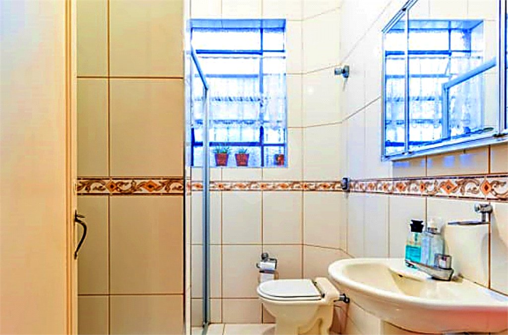 Sobrado à venda com 4 quartos em Água Fria, São Paulo, SP