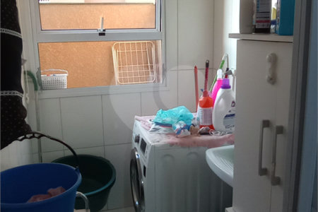 Apartamento à venda com 2 quartos, sendo 1 suíte, em Vila Urupês, Suzano, SP