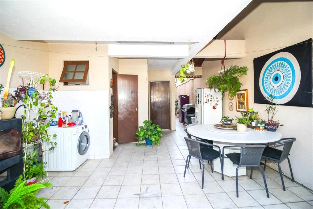 Casa para alugar com 3 suítes em Alto da Lapa, São Paulo, SP
