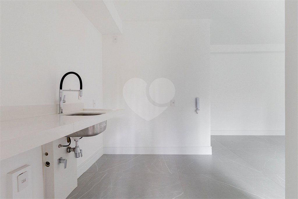 Apartamento à venda com 2 suítes em Perdizes, São Paulo, SP