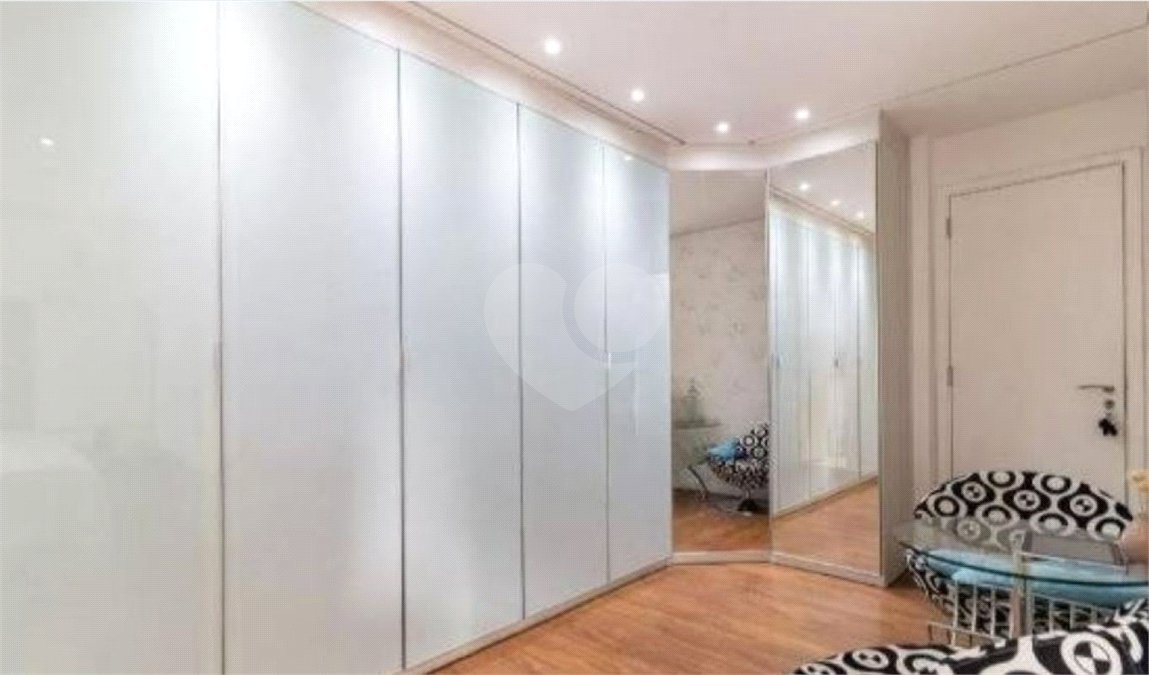 Apartamento à venda com 3 suítes em Paraíso, São Paulo, SP