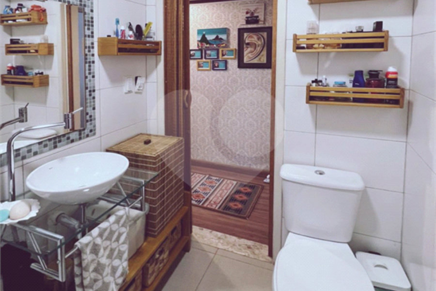 Sobrado à venda com 2 quartos em Tremembé, São Paulo, SP