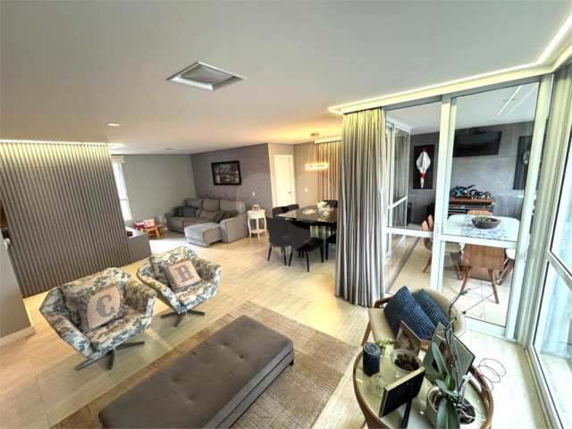Apartamento à venda com 4 quartos, sendo 3 suítes, em Santana, São Paulo, SP