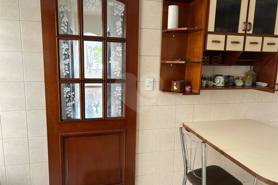 Sobrado à venda com 4 quartos, sendo 2 suítes, em Água Fria, São Paulo, SP