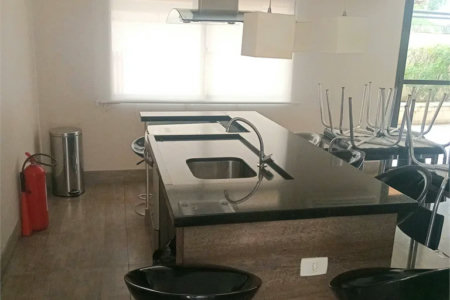 Apartamento à venda com 1 quarto em Vila Suzana, São Paulo, SP