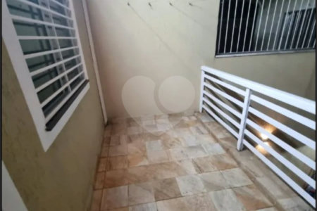 Sobrado à venda com 2 quartos em Santa Teresinha, São Paulo, SP