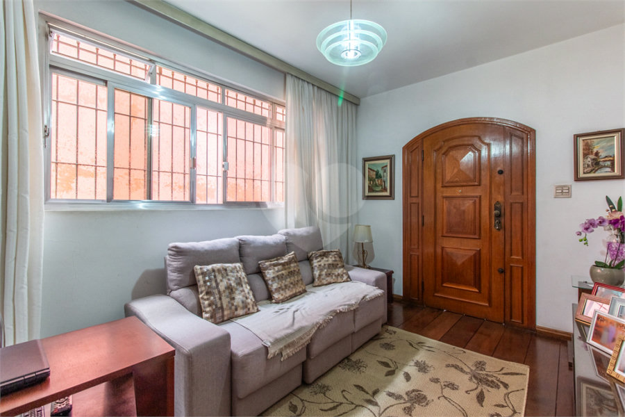 Casa à venda com 3 quartos em Jardim da Glória, São Paulo, SP