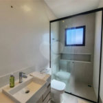 Casa à venda com 3 quartos, sendo 1 suíte, no condomínio Residencial Consoli, Atibaia - SP