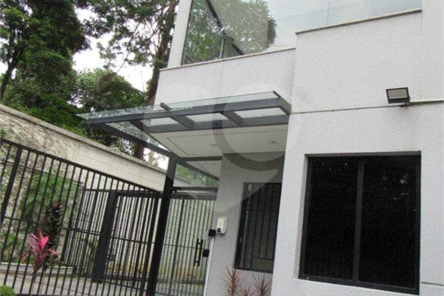 Apartamento à venda com 4 quartos, sendo 3 suítes,  em Tremembé, São Paulo, SP