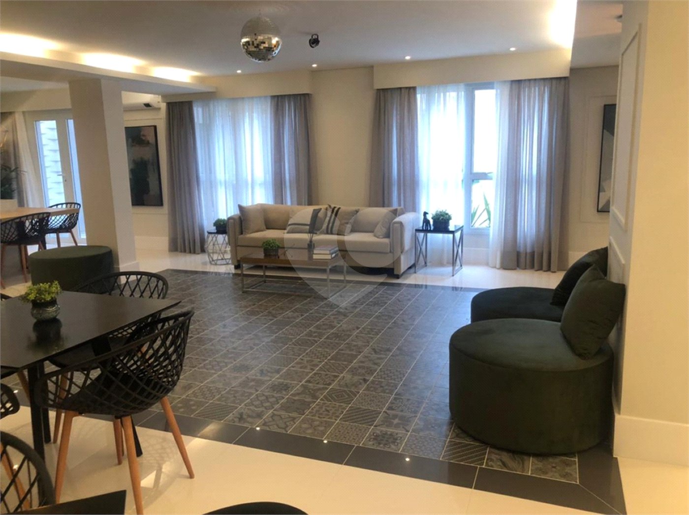 Apartamento à venda com 2 quartos em Vila Azevedo, São Paulo, SP