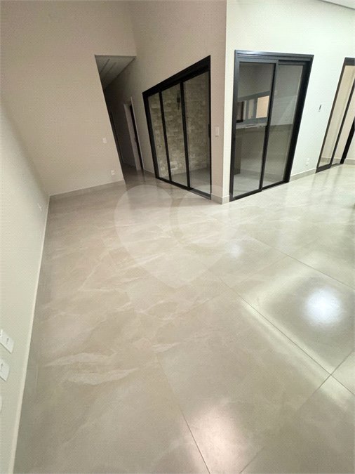 Casa à venda com 3 quartos, sendo 1 suíte, em Jardim Bom Sucesso, Indaiatuba, SP