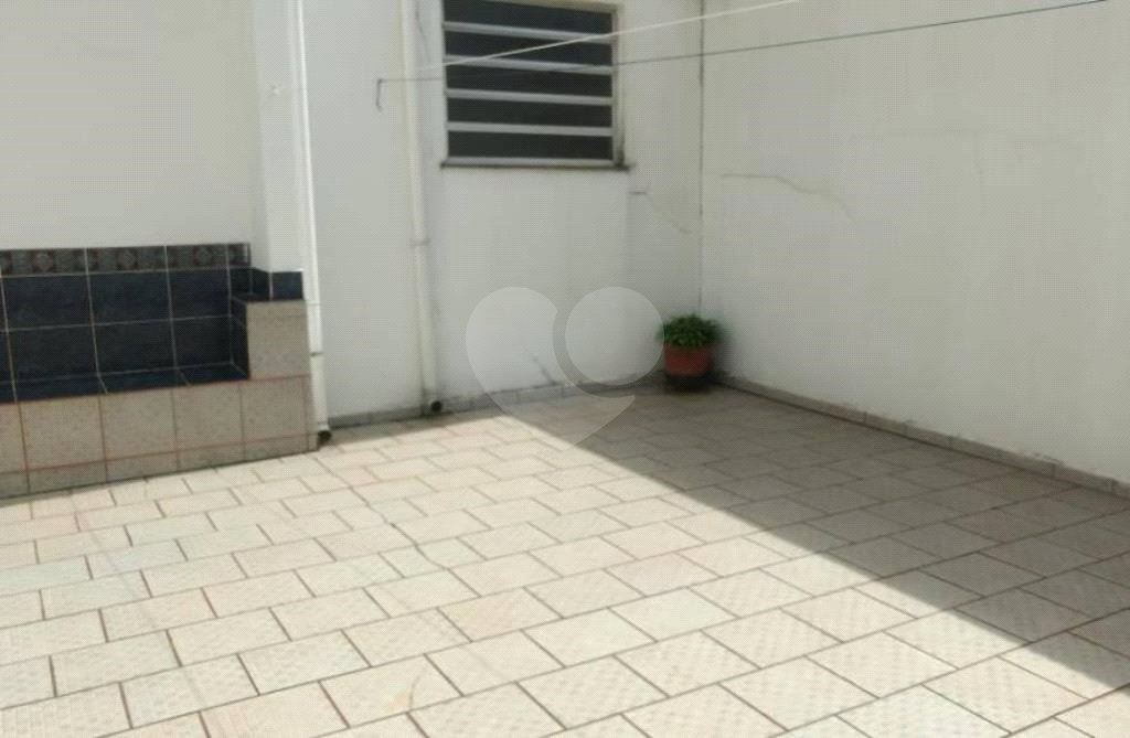 Casa à venda com 3 quartos, sendo 1 suíte, em Vila Mariana, São Paulo, SP