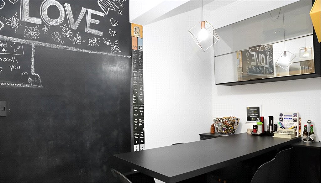 Apartamento à venda com 4 quartos, sendo 3 suítes,  em Real Parque, São Paulo, SP