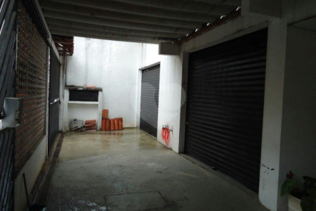 Sobrado à venda com 2 suítes em Indianópolis, São Paulo, SP