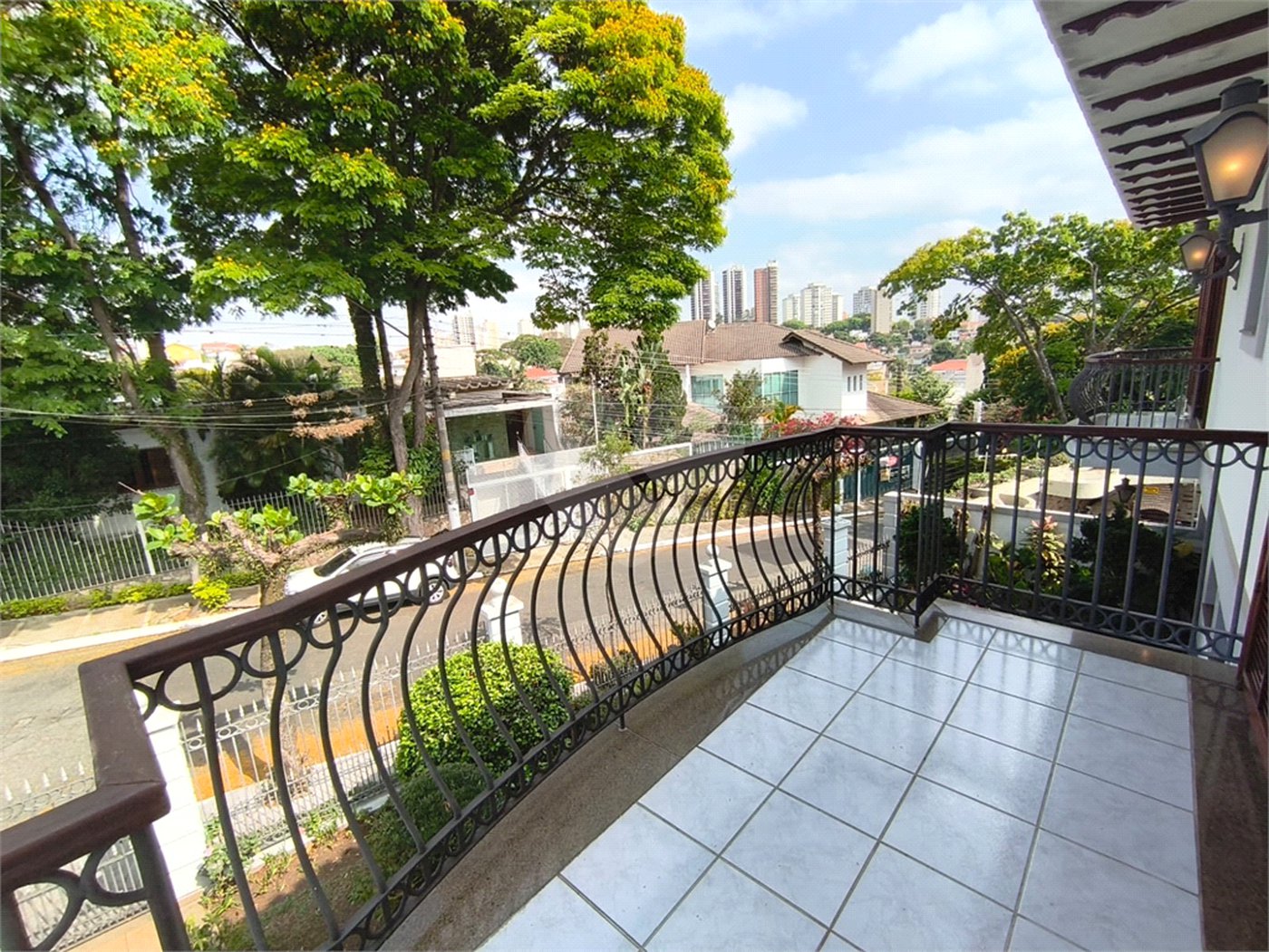 Sobrado para alugar com 4 quartos, sendo 2 suítes, em Jardim França, São Paulo, SP