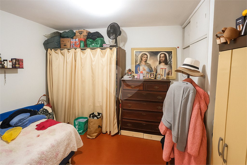 Casa à venda com 6 quartos em Vila Maria, Itapetininga, SP