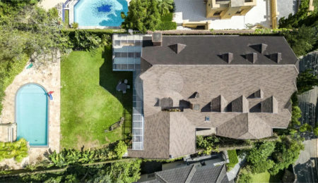 Casa de Vila à venda com 5 quartos, sendo 4 suítes,  em Jardim Morumbi, São Paulo, SP