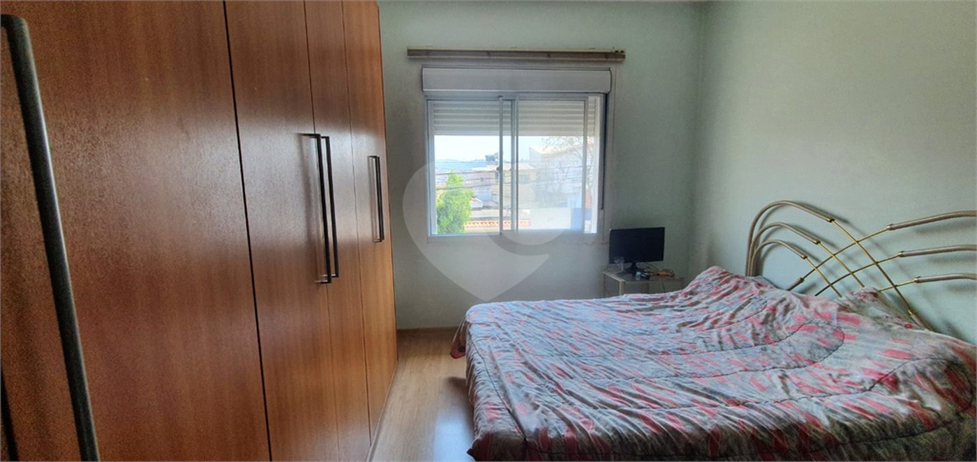 Sobrado à venda com 3 quartos, sendo 1 suíte,  em Horto, São Paulo, SP