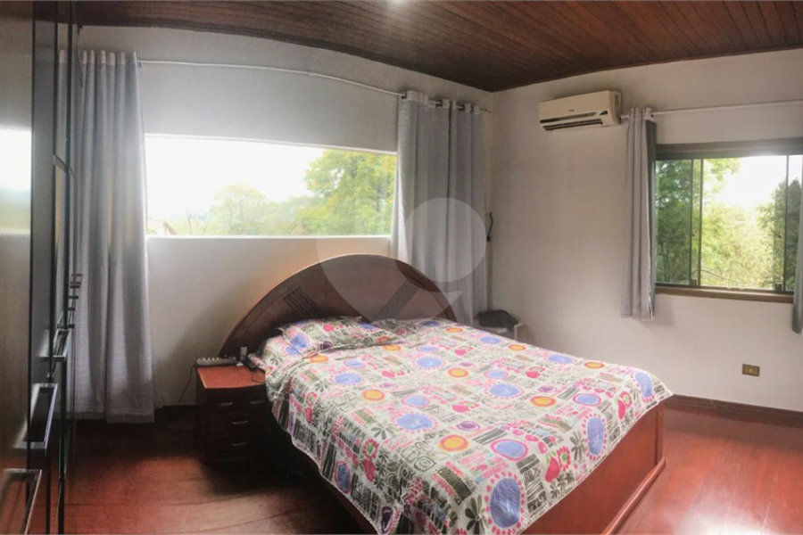 Casa à venda com 3 quartos, sendo 1 suíte, em Santa Inês, Mairiporã, SP