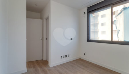 Casa à venda com 2 suítes no condomínio Vila Marathona, São Paulo - SP