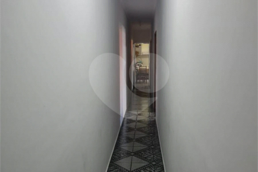 Casa à venda com 5 quartos, sendo 2 suítes, em Parque Novo Mundo, São Paulo, SP