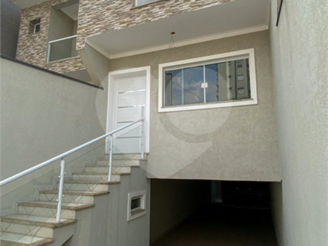 Sobrado à venda com 3 quartos, sendo 1 suíte,  em Vila Pereira Barreto, São Paulo, SP
