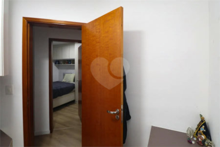 Casa à venda com 3 quartos no condomínio Sem Nome, São Paulo - SP