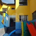 Sobrado à venda com 4 quartos, sendo 1 suíte, em Vila Monumento, São Paulo, SP