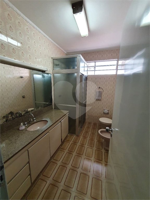 Casa Térrea à venda com 3 quartos, sendo 1 suíte, em Vila Ré, São Paulo, SP