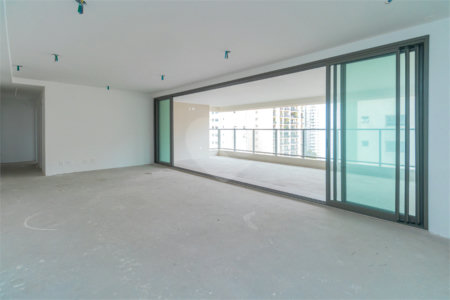Apartamento à venda com 3 suítes em Brooklin, São Paulo, SP