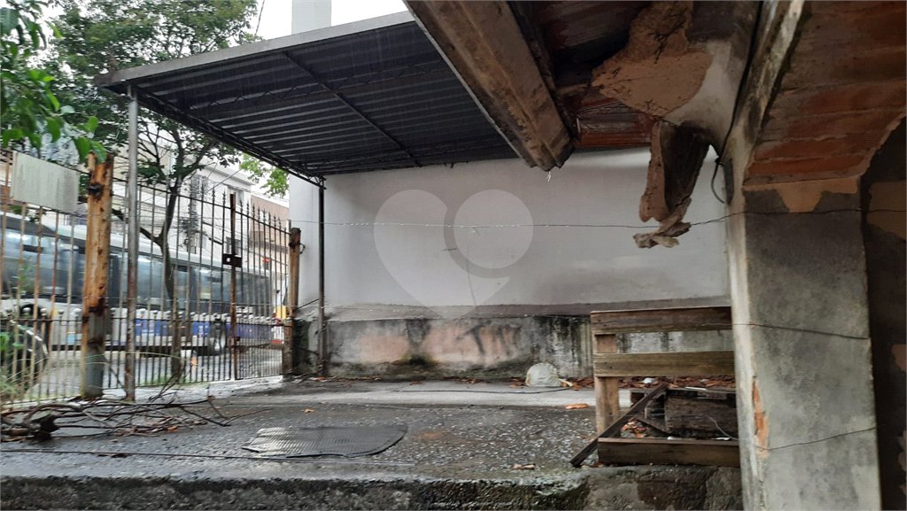 Terreno à venda com 1 suíte em Vila Gustavo, São Paulo, SP