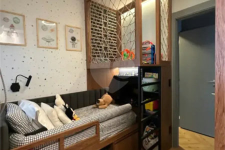 Apartamento à venda com 3 suítes em Campo Belo, São Paulo, SP