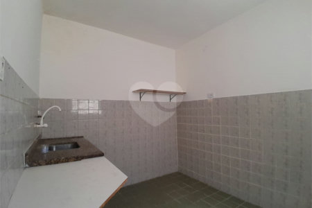 Casa à venda com 4 quartos em Vila Ipojuca, São Paulo, SP