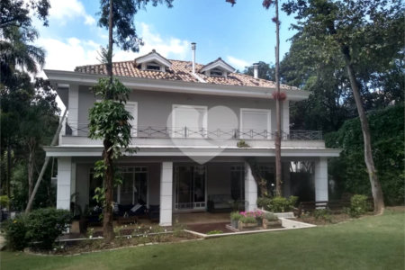 Casa à venda ou para alugar com 4 suítes no condomínio Chácara Flora, São Paulo - SP