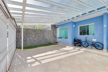 Casa à venda com 3 quartos, sendo 1 suíte, em Santo Amaro, São Paulo, SP