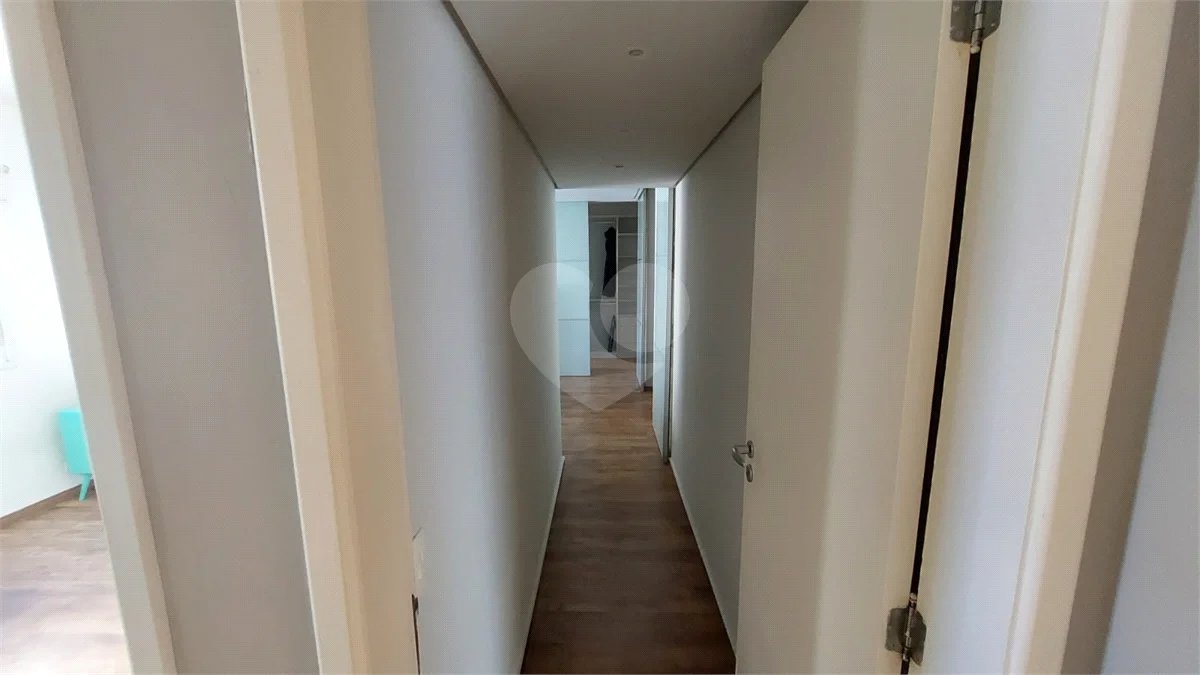 Apartamento de 3 quartos, mobiliado, para locação no Paraíso