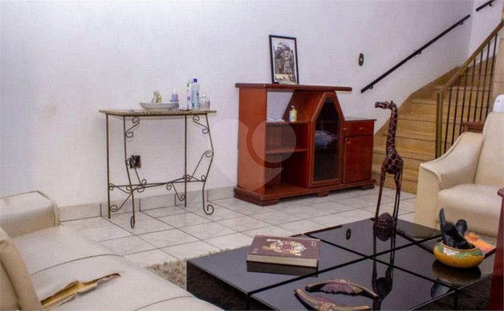 Sobrado à venda com 2 quartos em Santana, São Paulo, SP