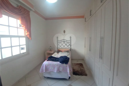 Sobrado à venda com 3 quartos, sendo 1 suíte, em Jardim Franca, São Paulo, SP