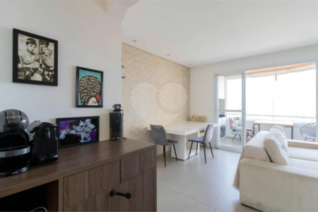 Apartamento à venda com 3 quartos, sendo 1 suíte, em Jardim Zaira, Guarulhos, SP