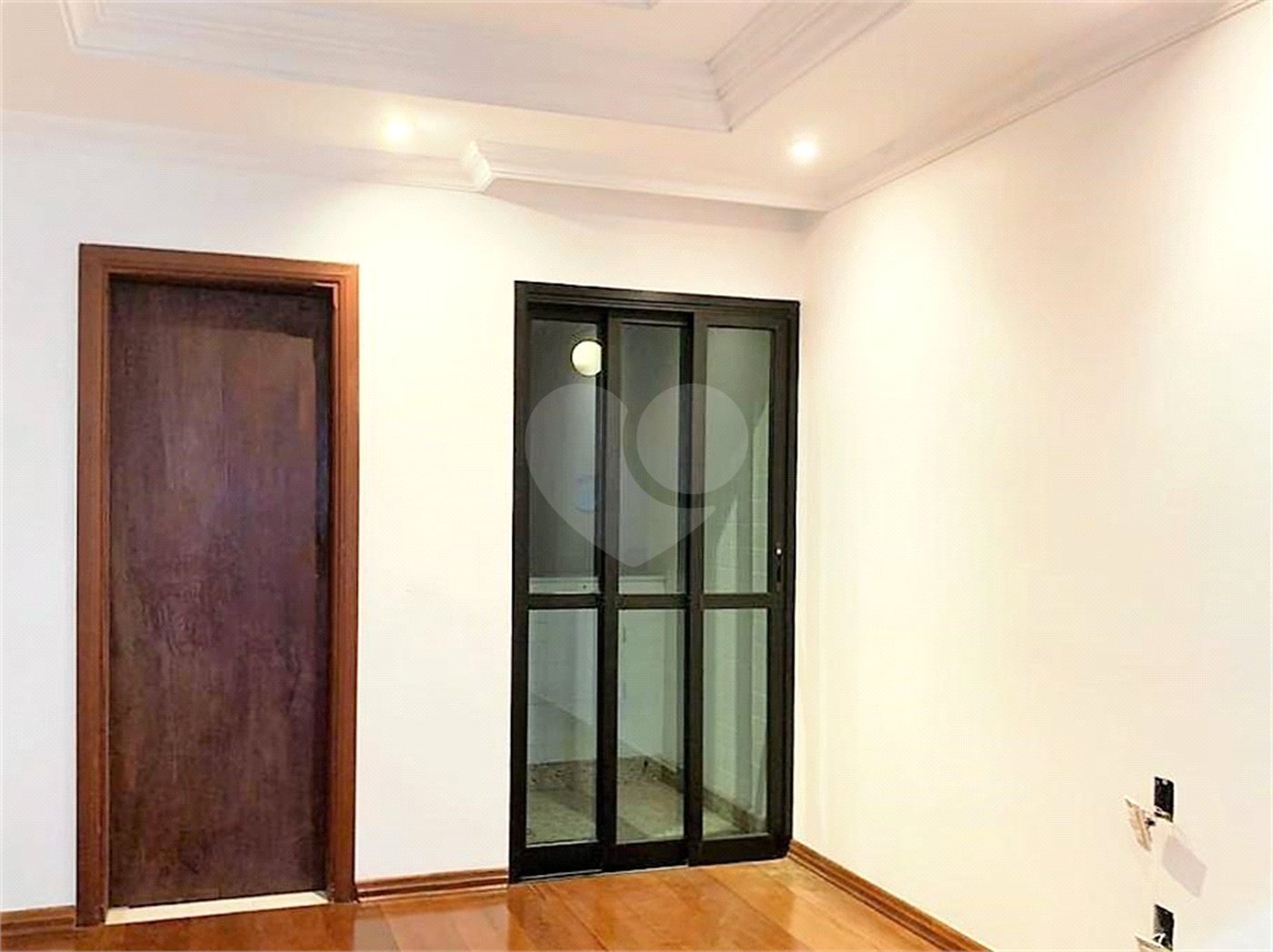 Apartamento à venda com 5 quartos, sendo 4 suítes, no Centro, Sorocaba, SP